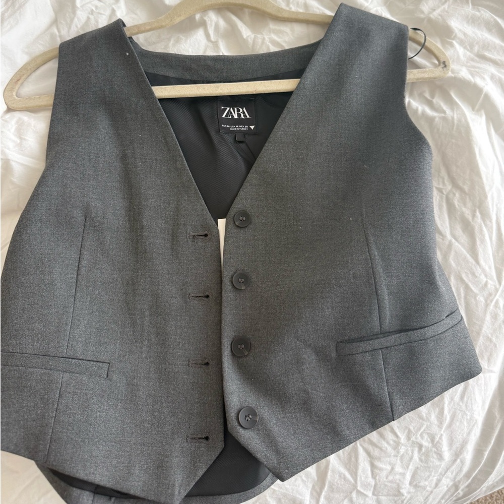 Zara Vest